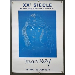 Aff. 54x76cm - Man Ray Femme Blanche sur Bleu XXe Siècle 1970