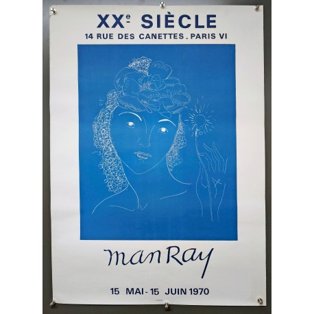 Aff. 54x76cm - Man Ray Femme Blanche sur Bleu XXe Siècle 1970